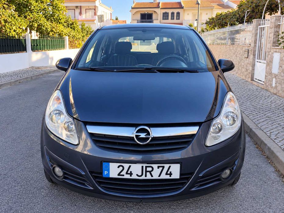 Opel Corsa D 2010 54.000 Kms Bom Estado