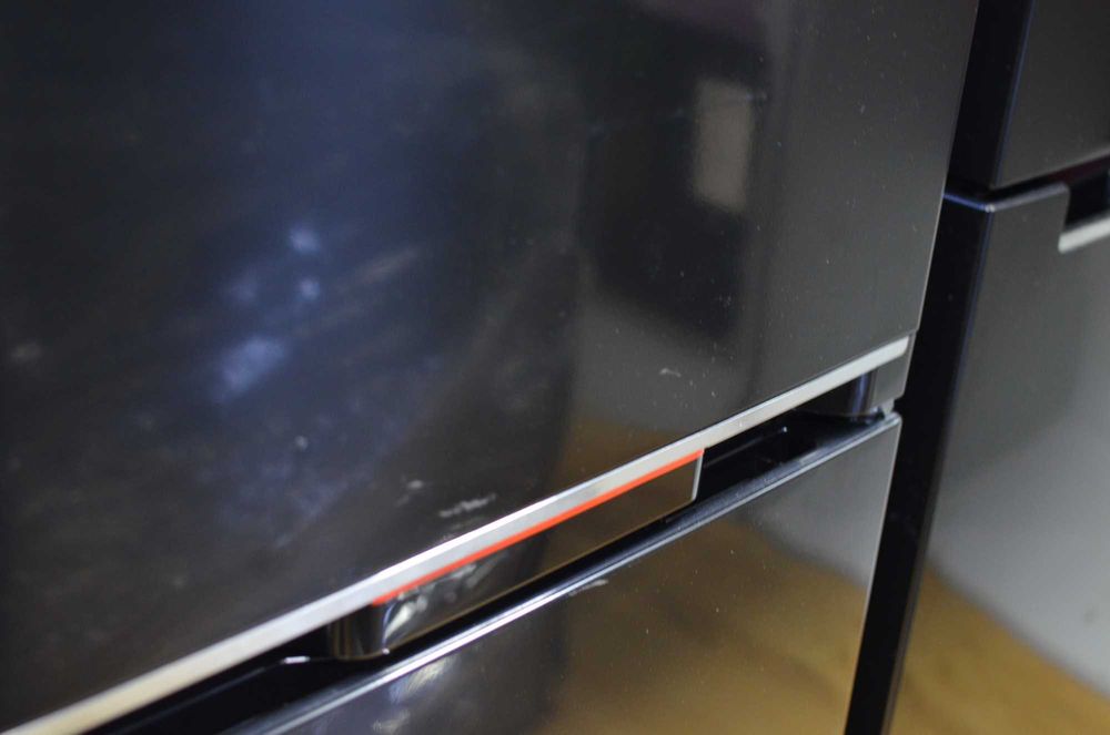 OUTLET -20% - Lodówka Sharp Sj-FBA05DMXBE-EU