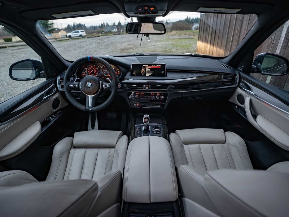 BMW X5 xDrive35d      2014