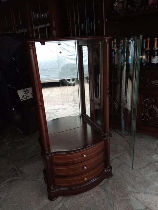 Móvel expositor/vitrine