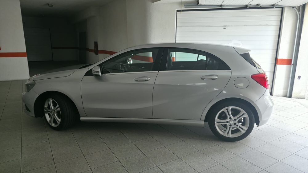 Vendo Mercedes cl A como novo