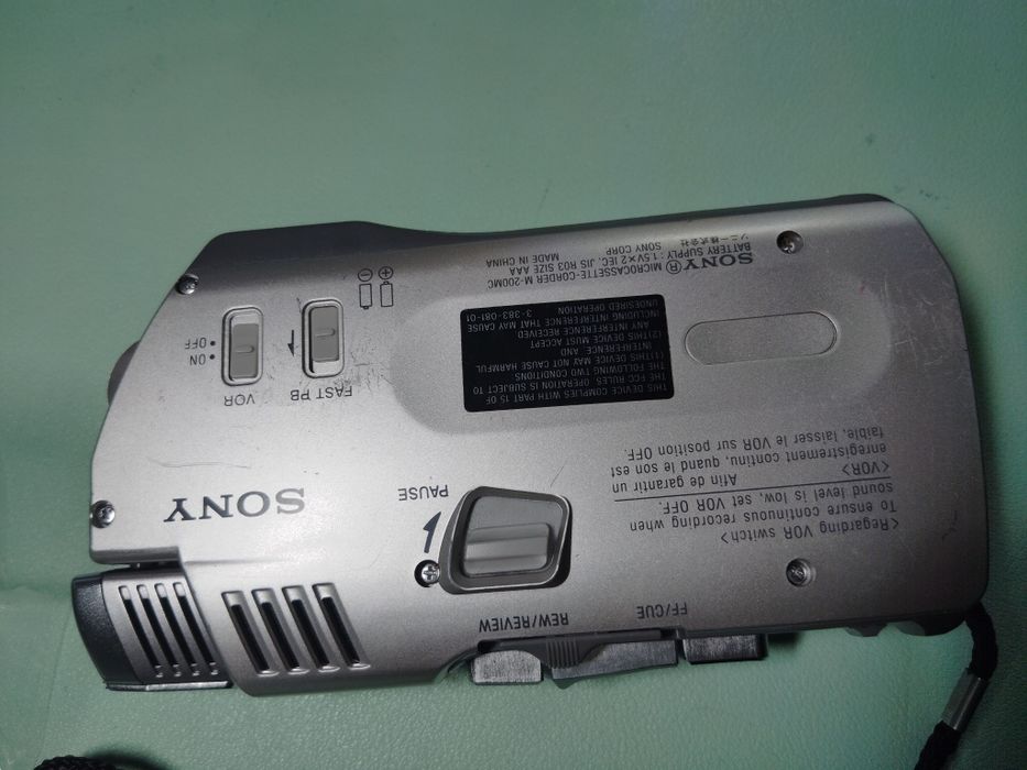 Sony dyktafon kolekcjonerski wysoki model
