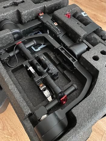 OPORTUNIDADE Estabilizador de Imagem Dji Ronin M TX1