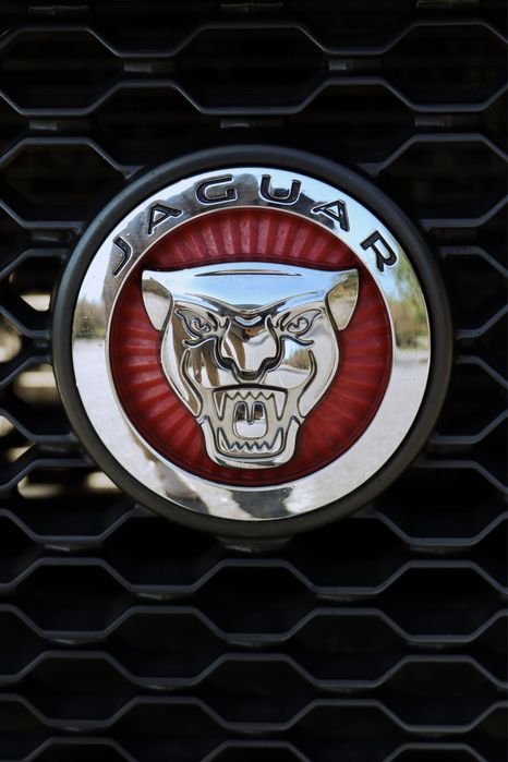 Jaguar XE R-Sport 2.0 Diesel aut.