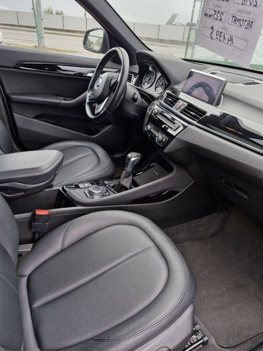 продам BMW X1 2016