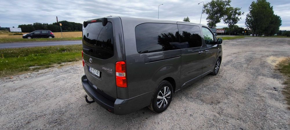 Toyota Proace Verso 2.0 D4-D Long Family 177KM Automat