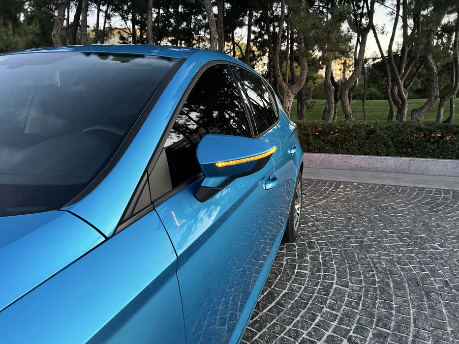 Автомобіль SEAT Leon 2015 року