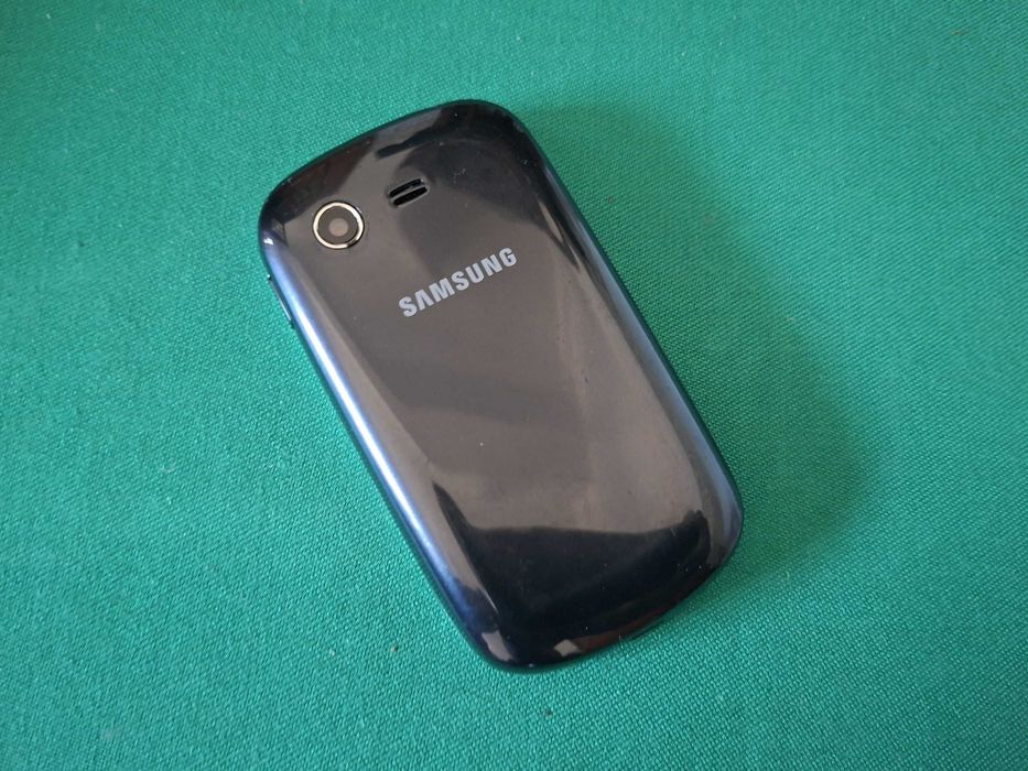 Samsung GT-S5282 Galaxy Star + Caixa e Manuais - Telemovel vintage não funcional