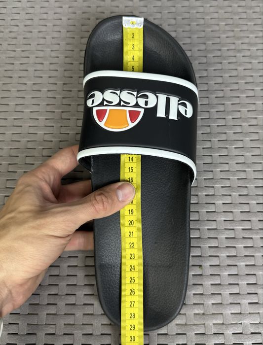 Ellesse шлепанцы тапочки 44 размер пляжные черные