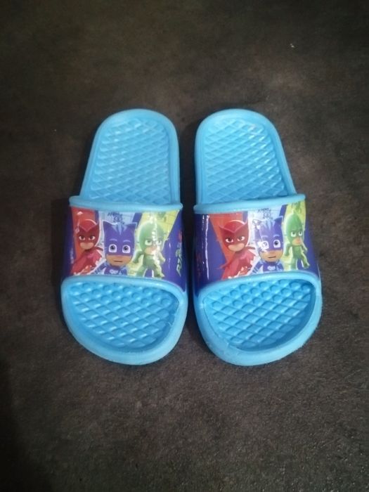 Klapki rozmiar  24/25