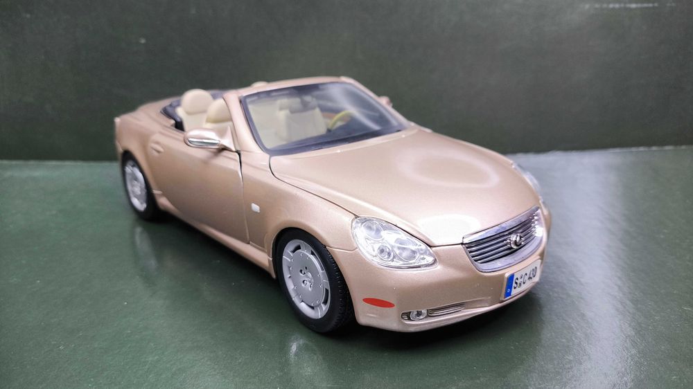 Модель 1.18 Lexus SC430, Maisto, Thailand
