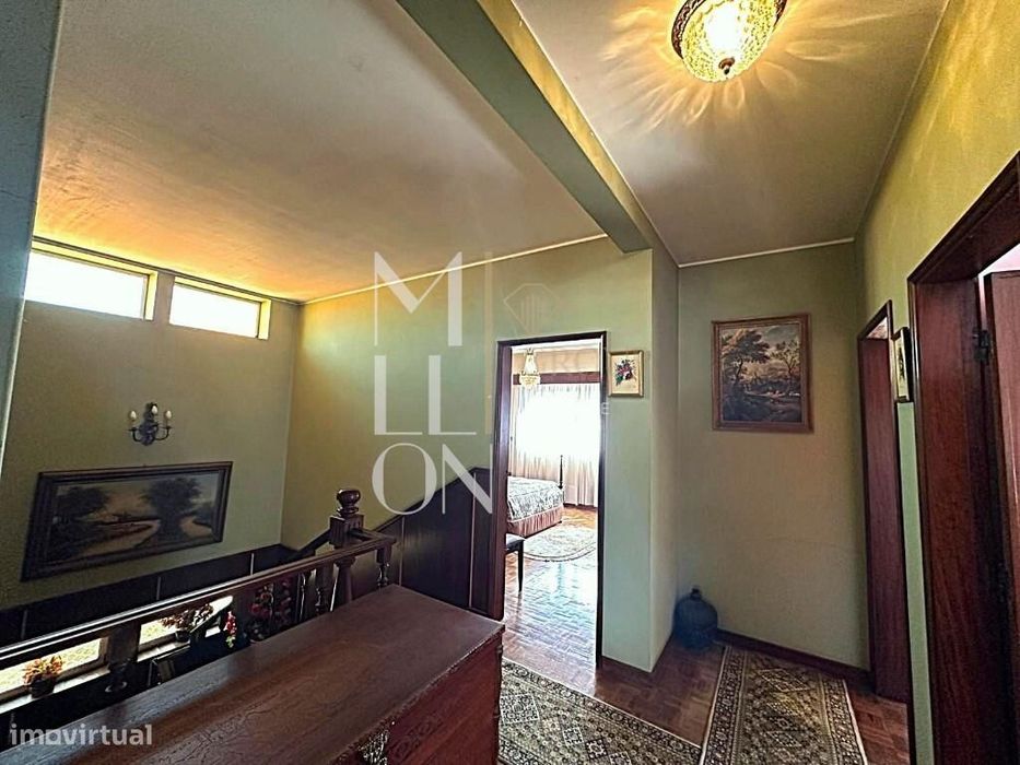 Moradia T5 Em Bustos | Lote De 2.050 M² | Oliveira Do Bairro