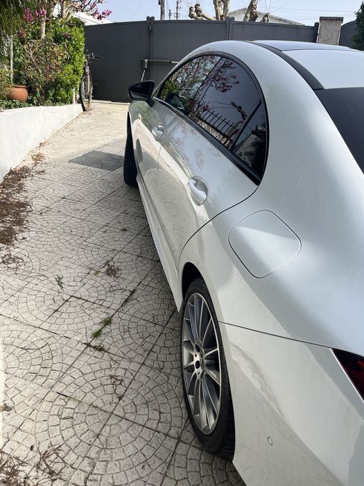 Mercedes benz CLA 250 e hibrido plugin