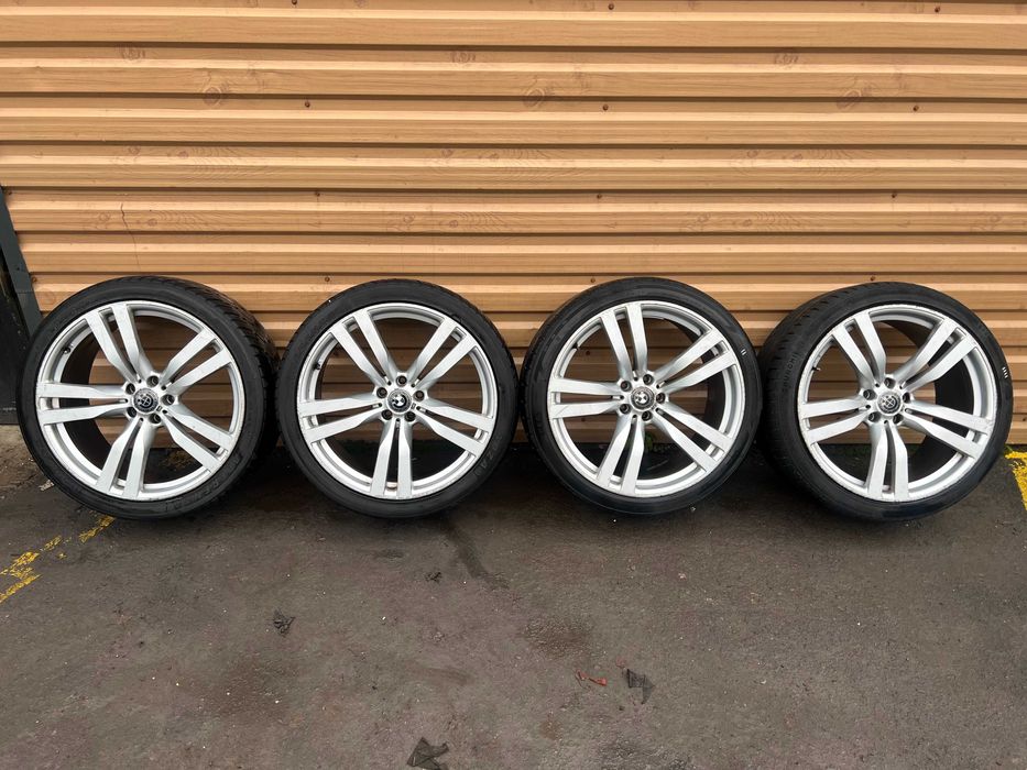 Диски R22 с резиной BMW X5 E70 F15 X6 F16 титаны БМВ Х5 Е70 Ф15 колеса