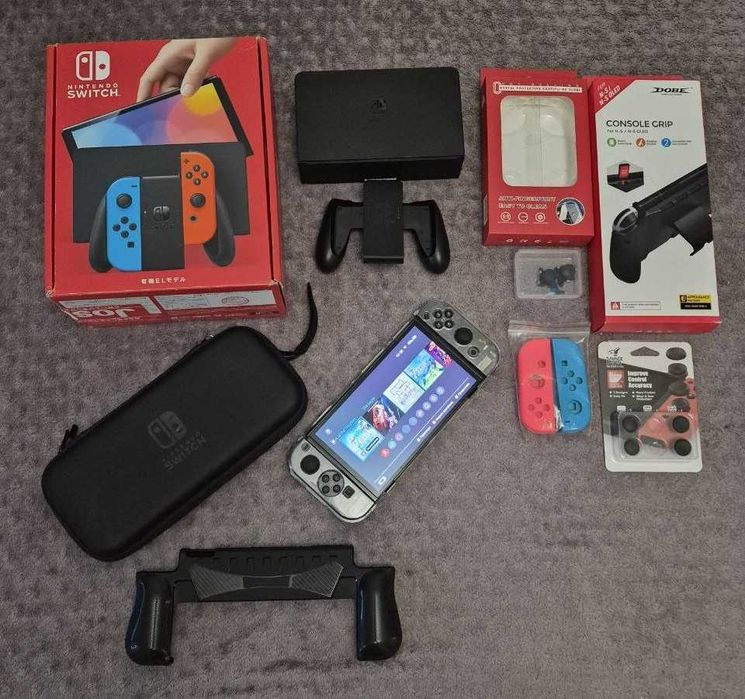 Nintendo Switch OLED 64Gb + 256microSD (Повний комплект) + Комплект аксесуарів