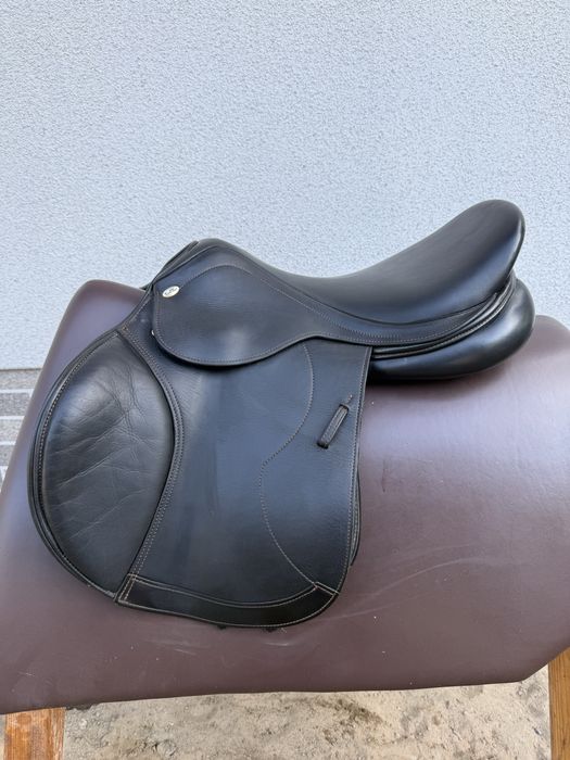 Siodło skokowe kentaur naxos 17.5/2