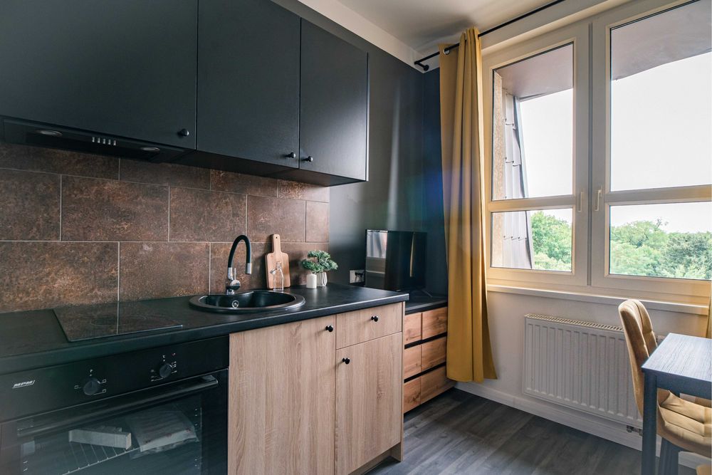 Twój Azyl w Goleniowie- dwupokojowe Mieszkanie z Wygodną Sypialnią