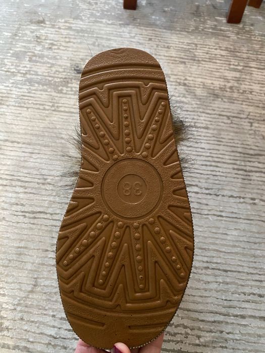 Kozaki buty Emu Prada