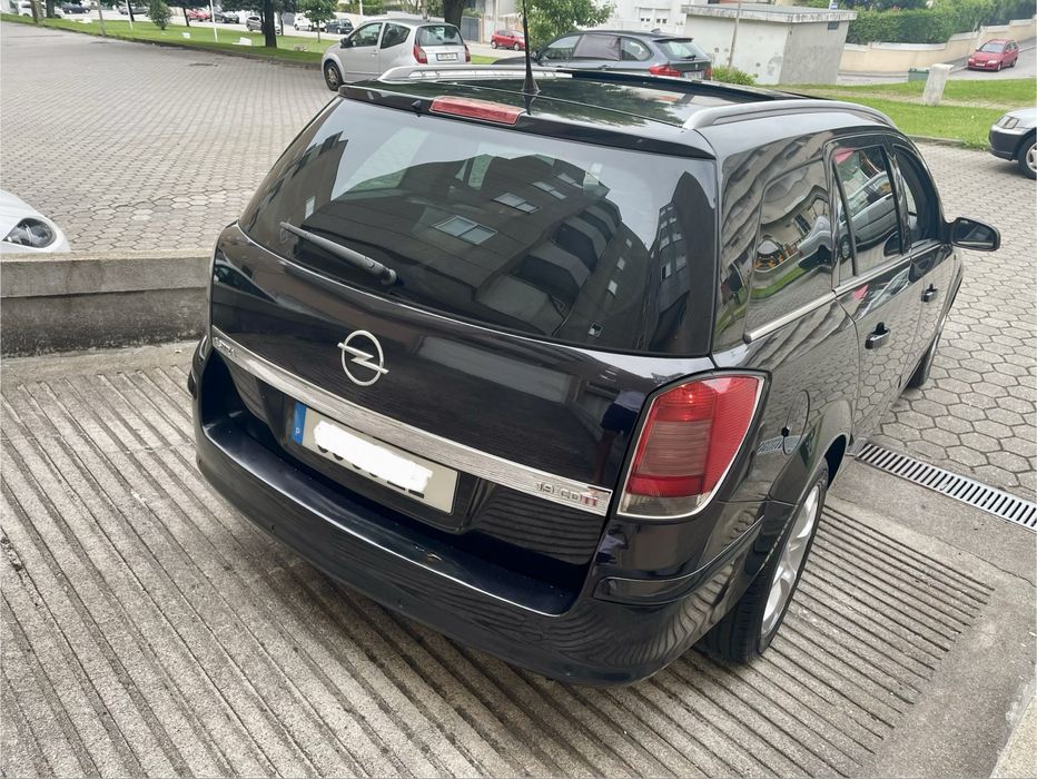 Opel Astra 1.9 CDTI 150cv 6V Teto Panoramico NOVA