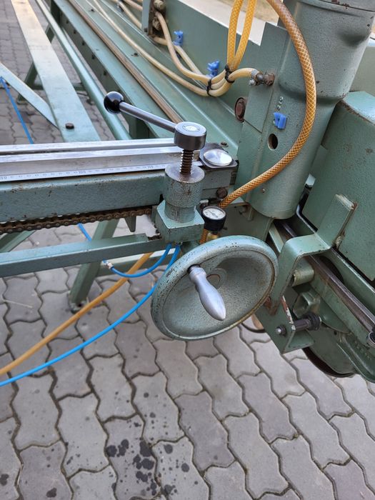 Пила для шпону, шпонообрізний верстат Scheer