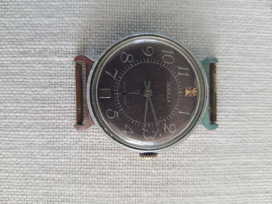 Zegarek POBIEDA ruski radziecki CCCP nakrecany sprawny brak wskazowki