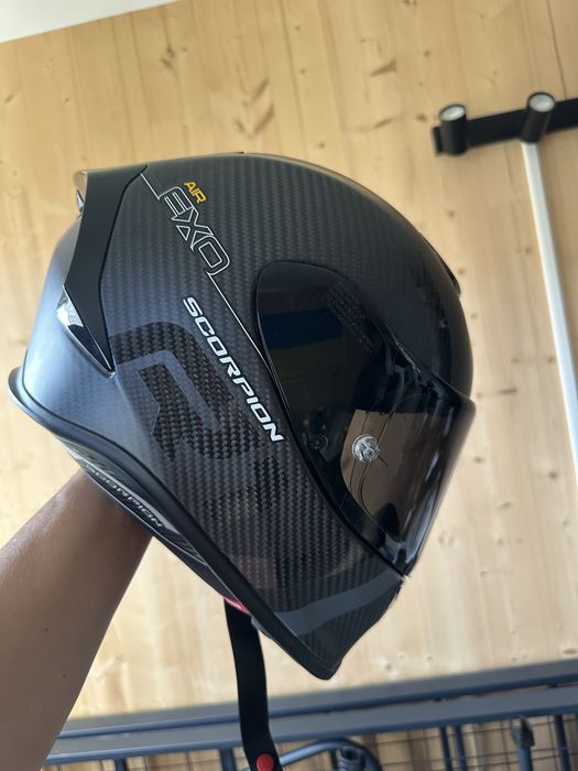 M-ка Scorpion EXO-R1 Carbon Air r1 шолом шлем