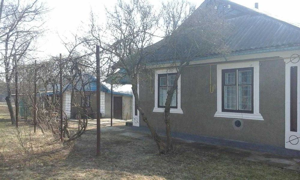 Продаю будинок в с. Нова Гута Кам'янець-Подільського району