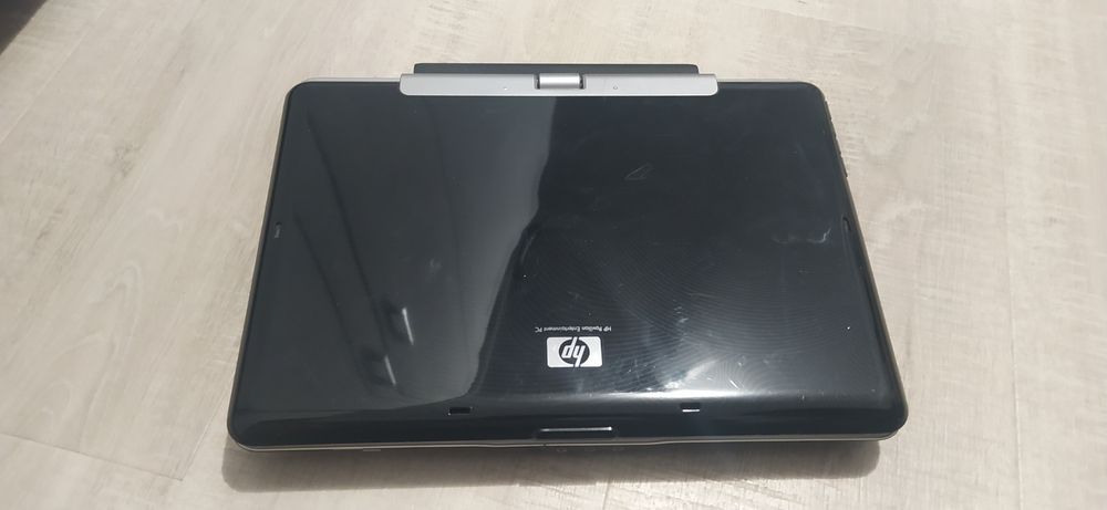 Dwa laptopy asus i hp