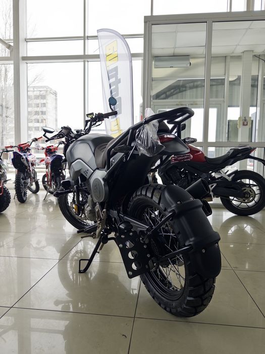 Мотоцикл Geon BadDog 250