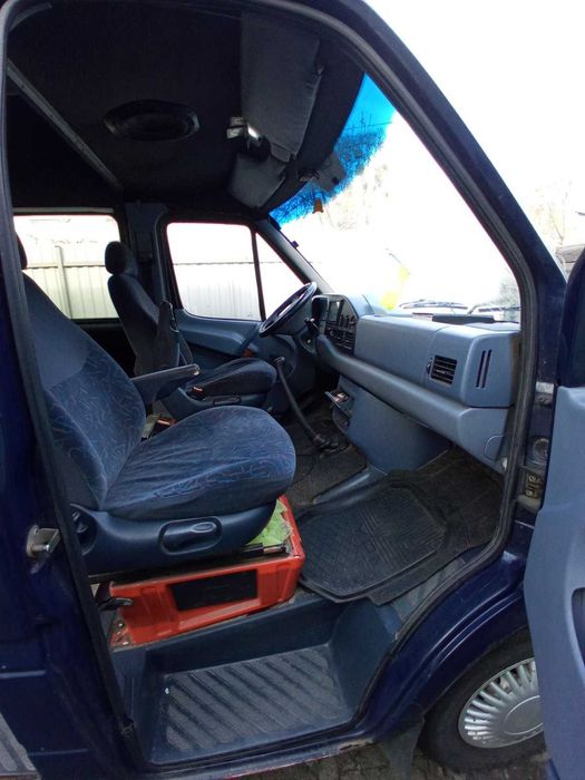 Автомобіль Mercedes Benz Sprinter