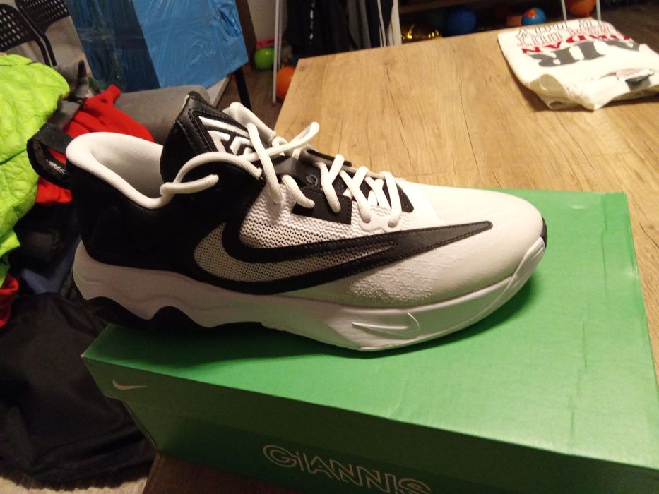 Buty Nike 45 Nowe z Pudełkiem Nike