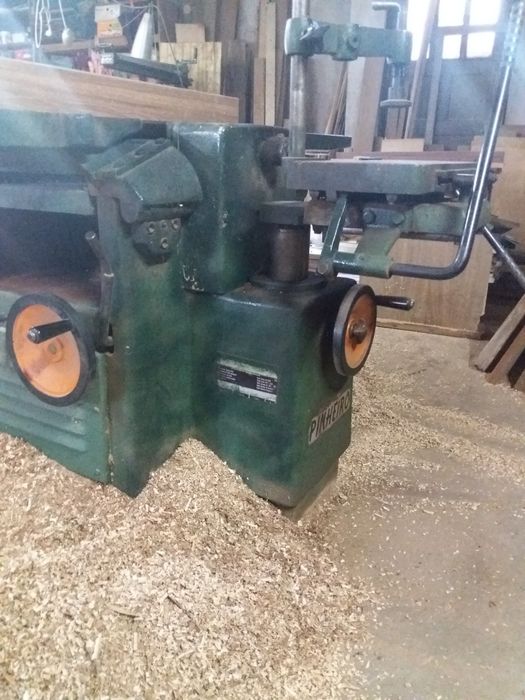 Maquina Universal Pinheiro UIR 350