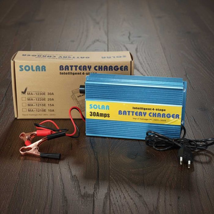 Зарядний пристрій для акумулятора 12В 30А, новий