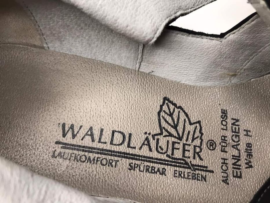 Czółenka skórzane zamszowe Waldlaufer  Rozmiar 40
