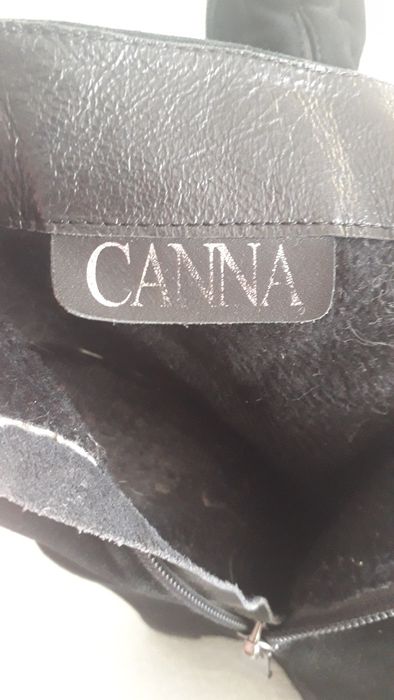 Замшевые ботильоны CANNA