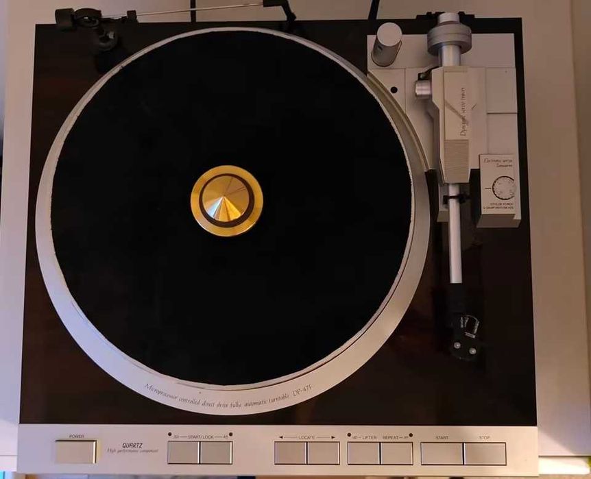 Denon DP‑47f gramofon