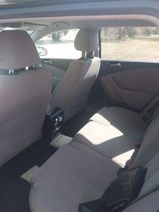Автомобіль Volkswagen Passat B6