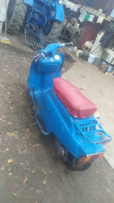 Продам мотороллер В'ятка