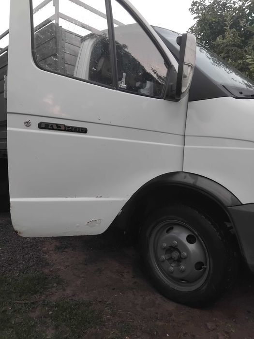 Автомобіль Газель