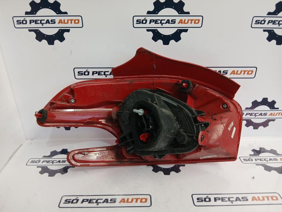 FAROLIM ESQUERDO AZUL PEUGEOT 208 I HATCHBACK 2012-2019 1.2VTI ANO: 20