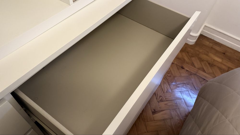 Cómoda branca com 6 gavetas (160 x 78 cm) - IKEA MALM