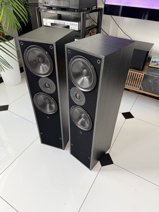 Dali 104 kolumny podłogowe Hi-Fi para Black Ash