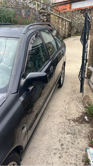 Volvo v40 1900 ano 2003 — photo 4