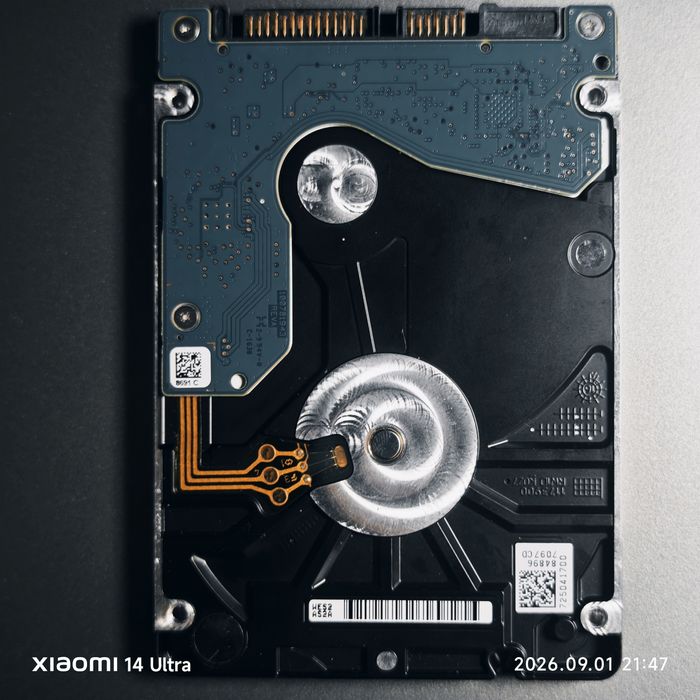 Dysk twardy 2,5 całą Hdd 6GB, s  1 TB.