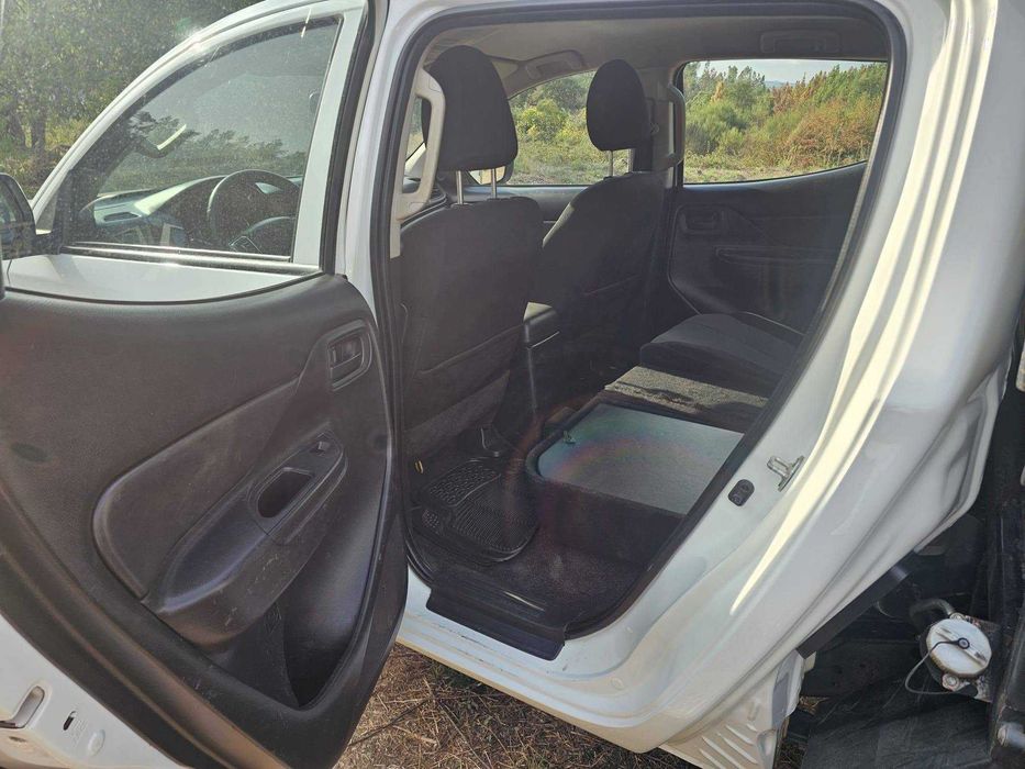 Mitsubishi L200  Ano 2021