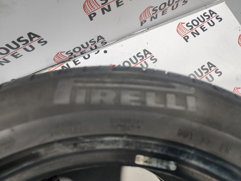 2 pneus semi novos 225-55R17 Pirelli - Oferta dos Portes