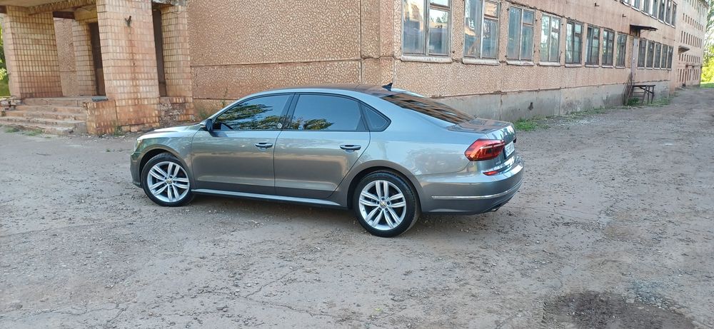 Продається Passat usa