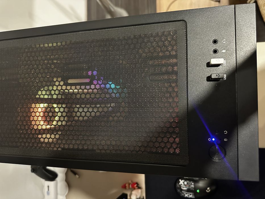Torre de PC fixo para gaming