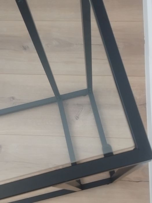 Mesa apoio em ferro, tampo de vidro