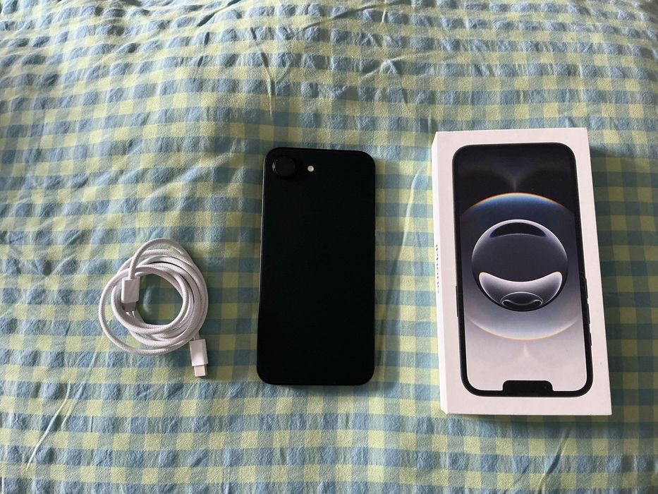 Używany iphone 16e